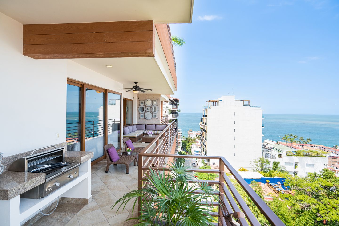 Residences penthouse terrace with ocean view